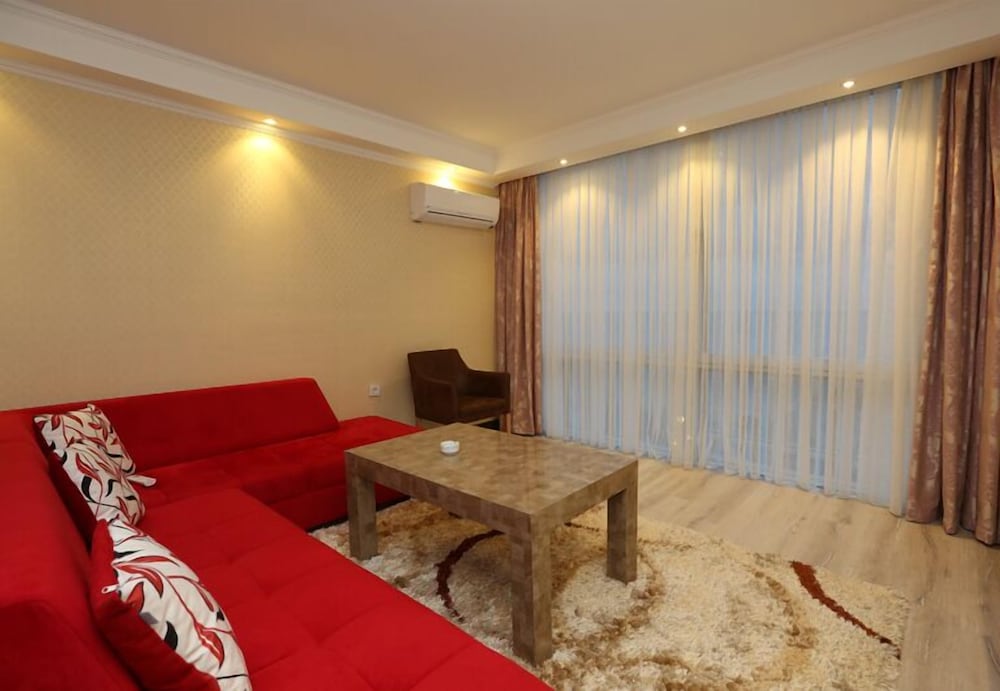 Mora Hotel 9/24