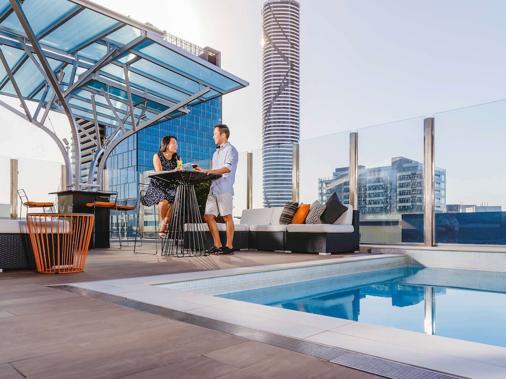 Mercure Brisbane King George Square 7/73