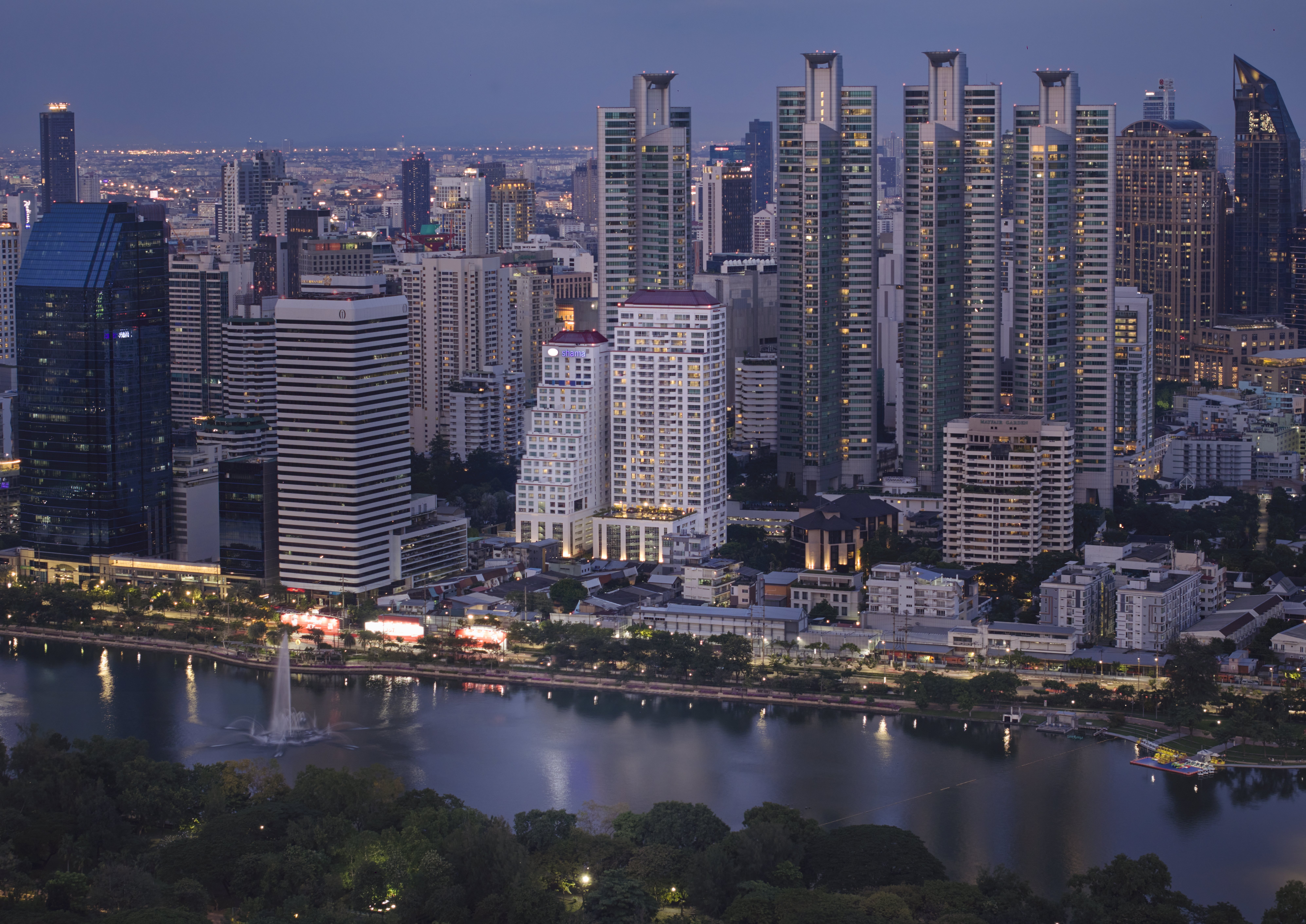 Shama Lakeview Asoke Bangkok 71/73