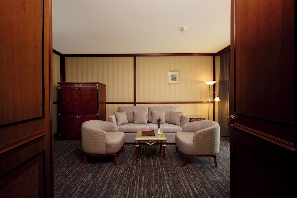 Grand Hotel Bucharest 29/46