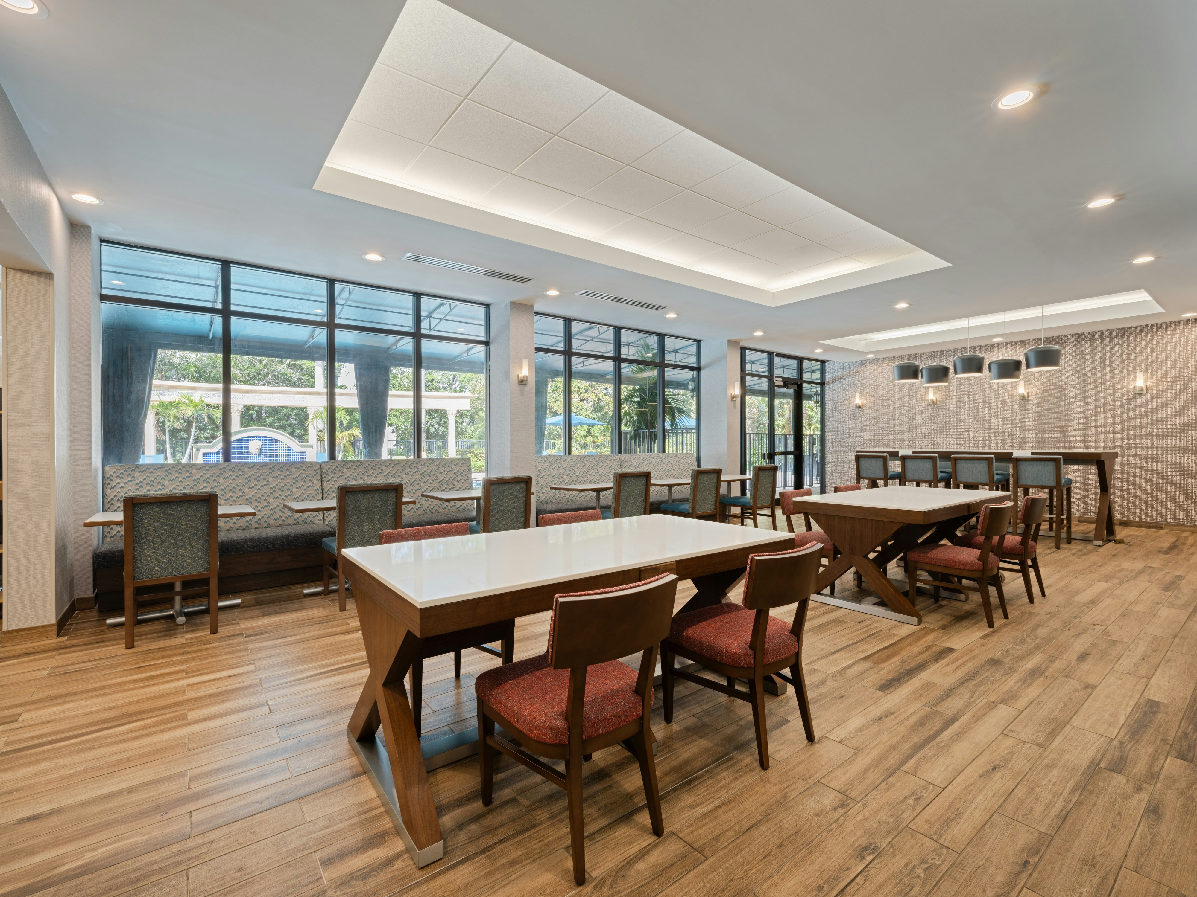 Hampton Inn Boca Raton/Deerfield Beach 46/74