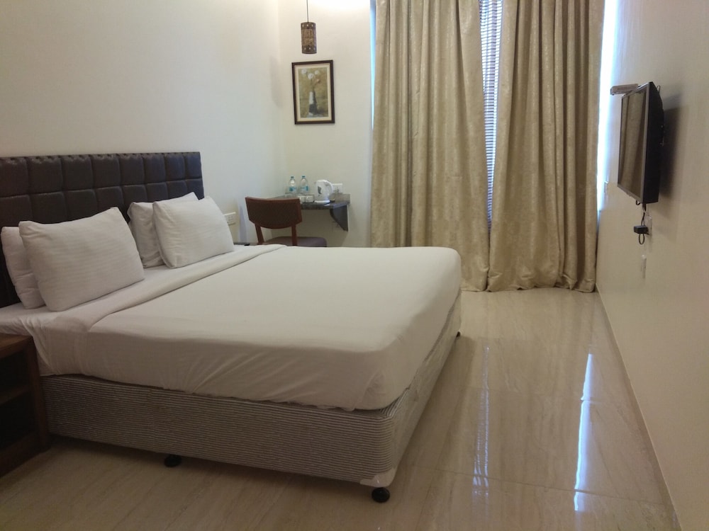 St Laurn Meditation And Spa 12/50