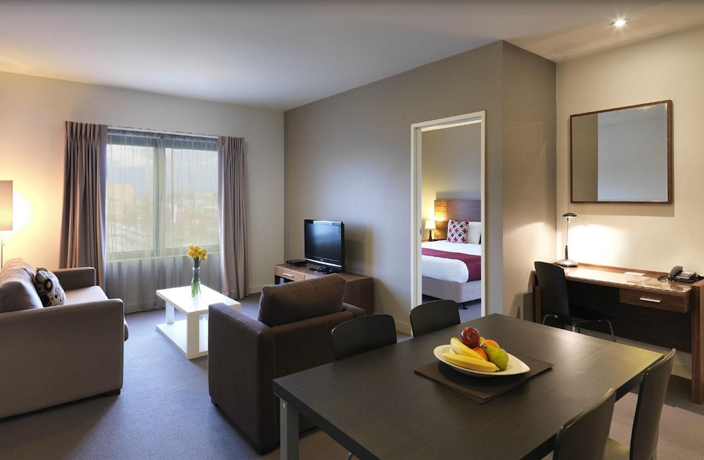 Quest Albury 30/41