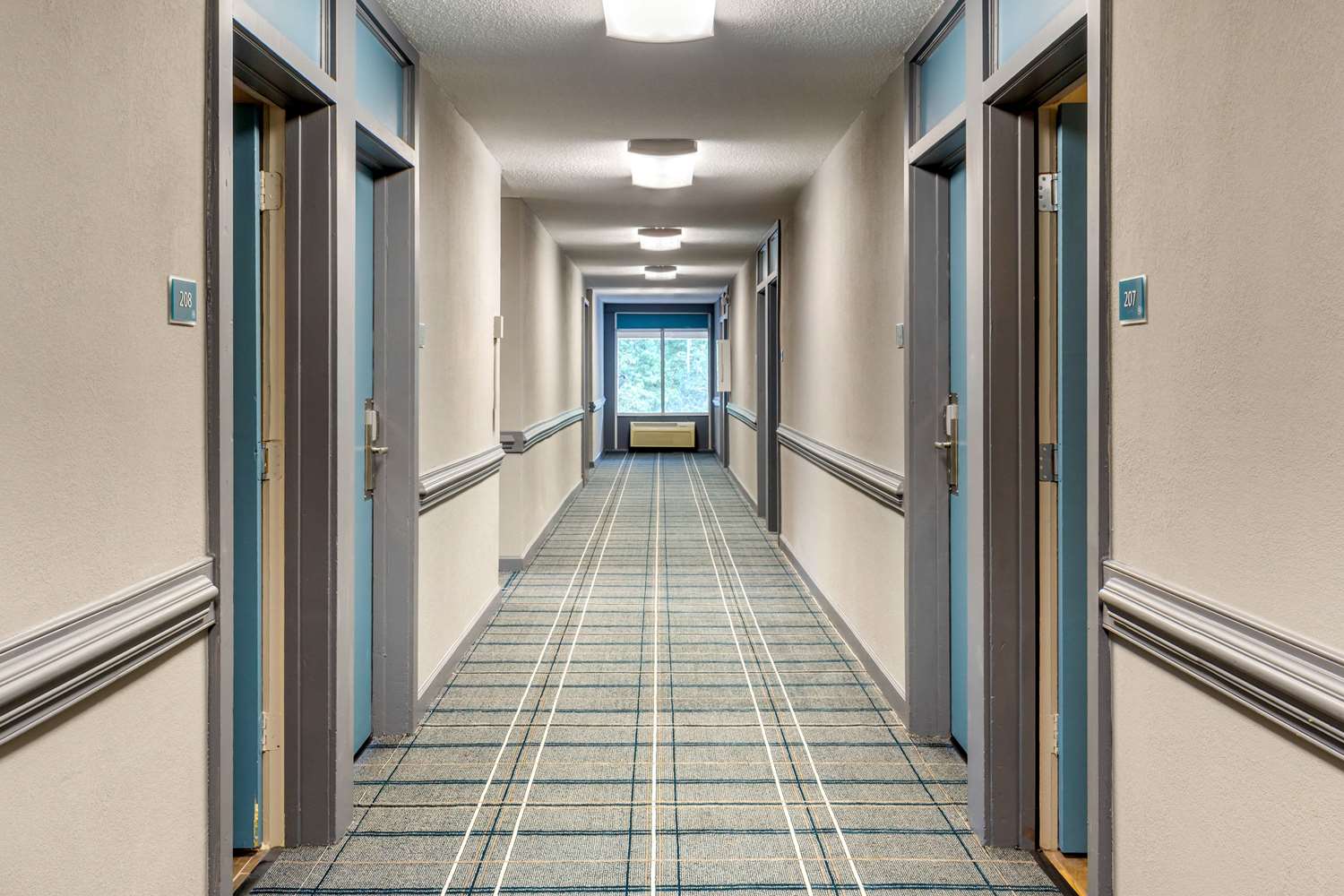 Quality Inn and Suites Apex Holly Springs 8/15