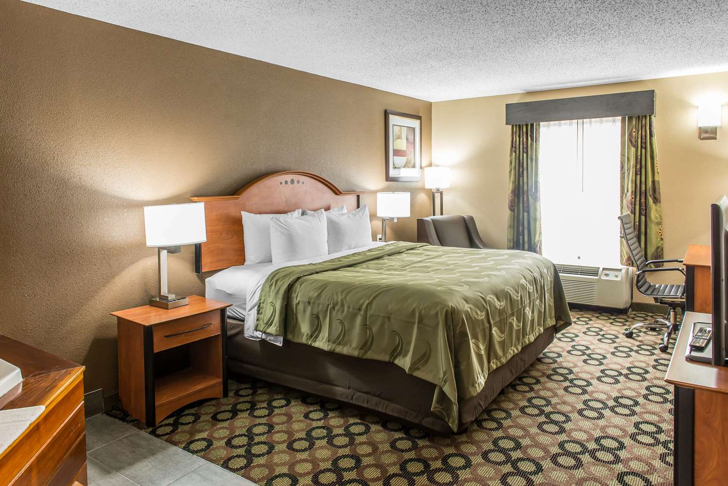Quality Inn & Suites Columbus West - Hilliard 3/11