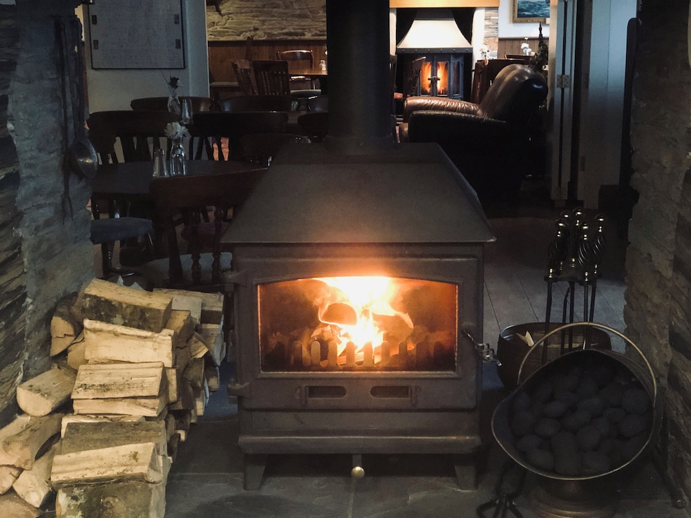 The Globe Inn 32/46