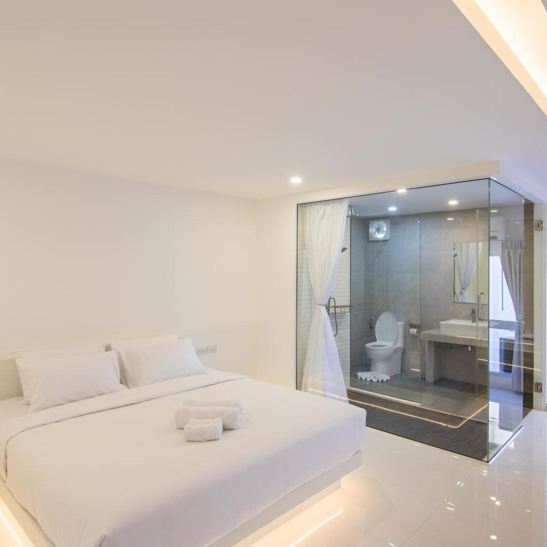 The White Hotel By Charoensri 20/47
