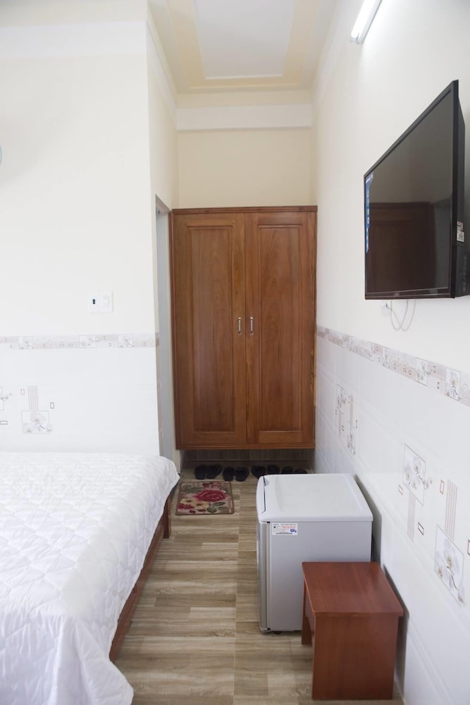 Trieu Hoang Hotel 7/34