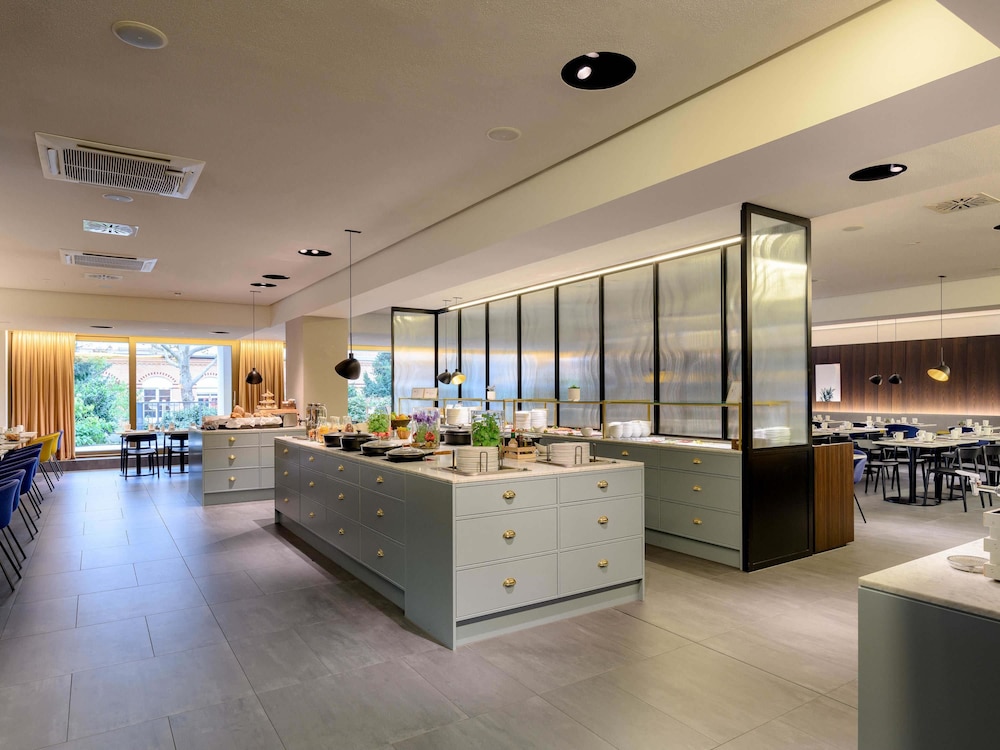 Mercure Hotel Wiesbaden City 13/78