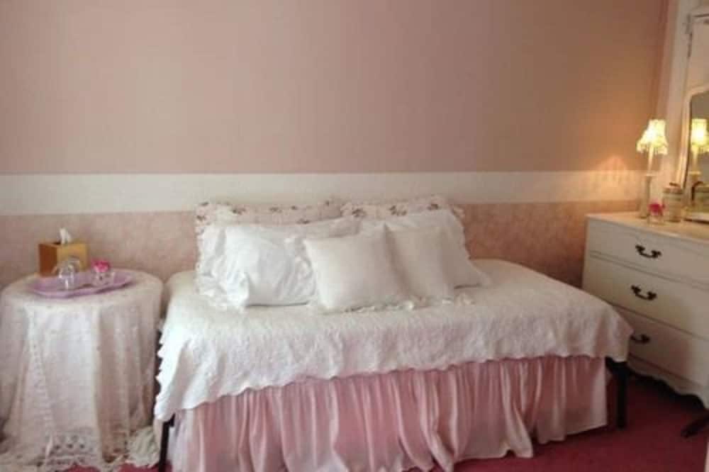 Walden Inn and Suites 5/36