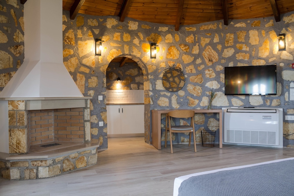 Kyma Suites 21/42