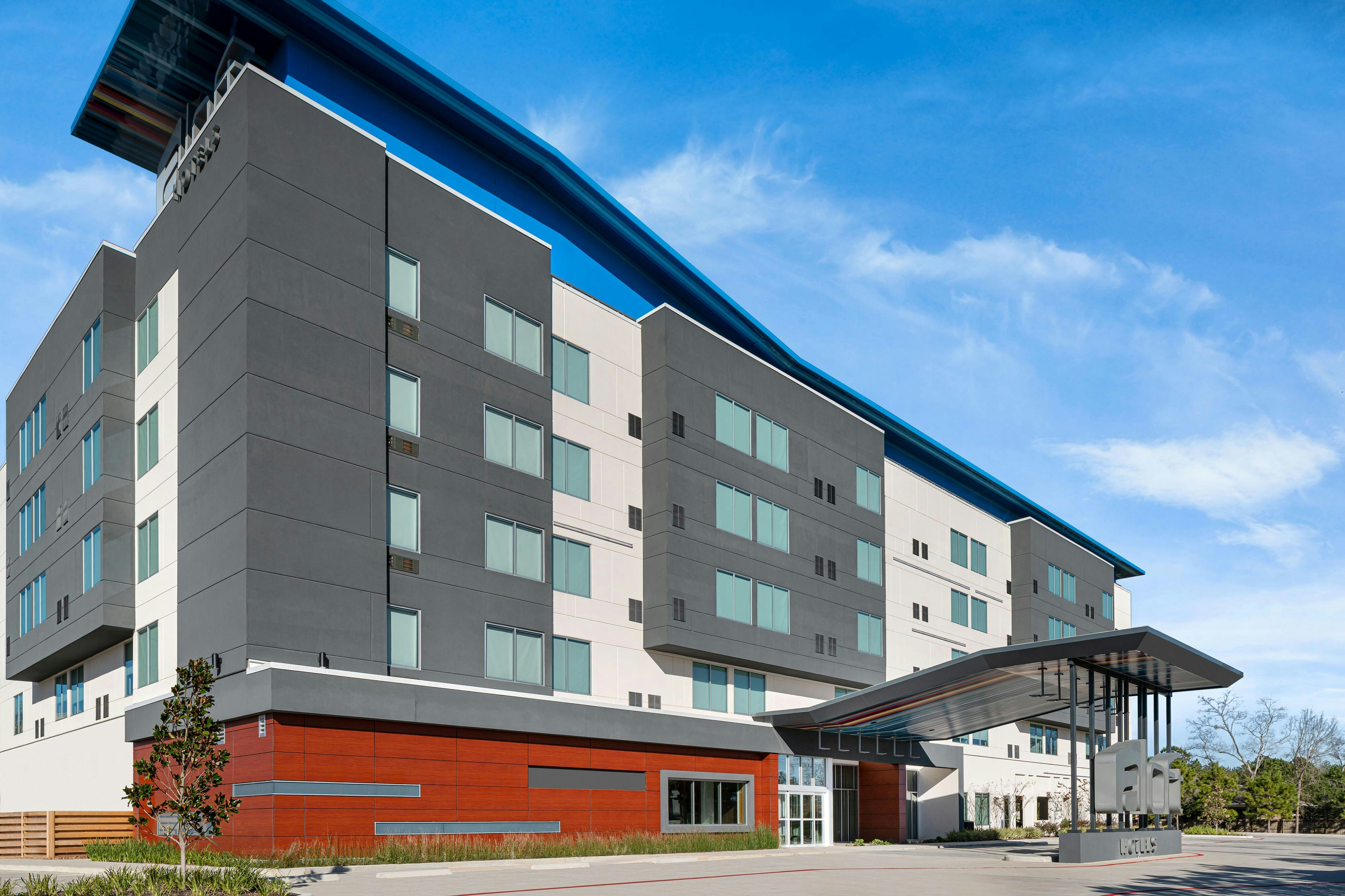 Aloft Houston Shenandoah 1/20