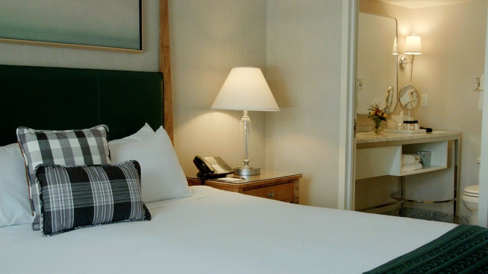 Hanover Inn Dartmouth 13/63