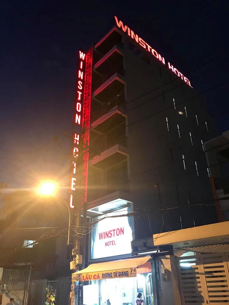 Winston Hotel 4/68