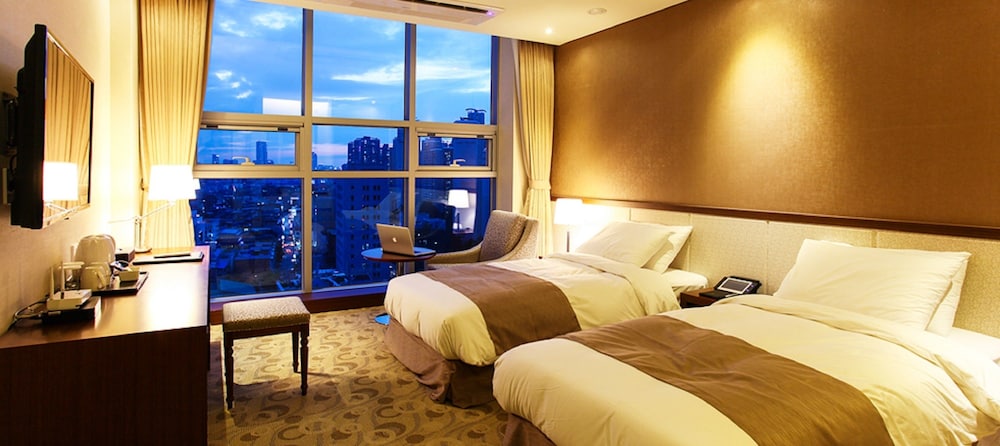 ROSANA BOUTIQUE HOTEL 30/62