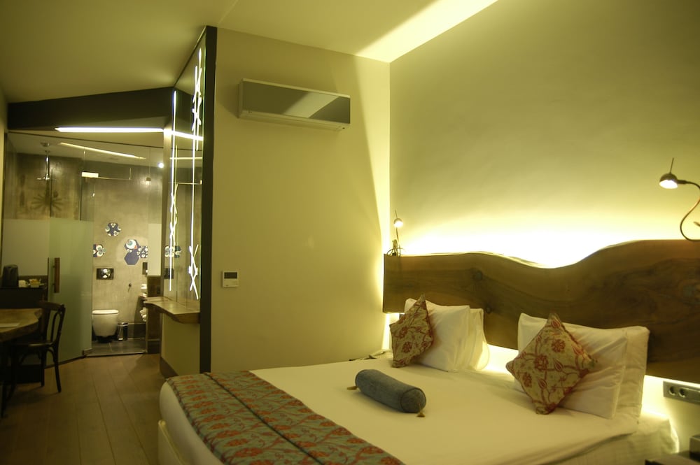 GUMUSYAN HOTEL 31/31