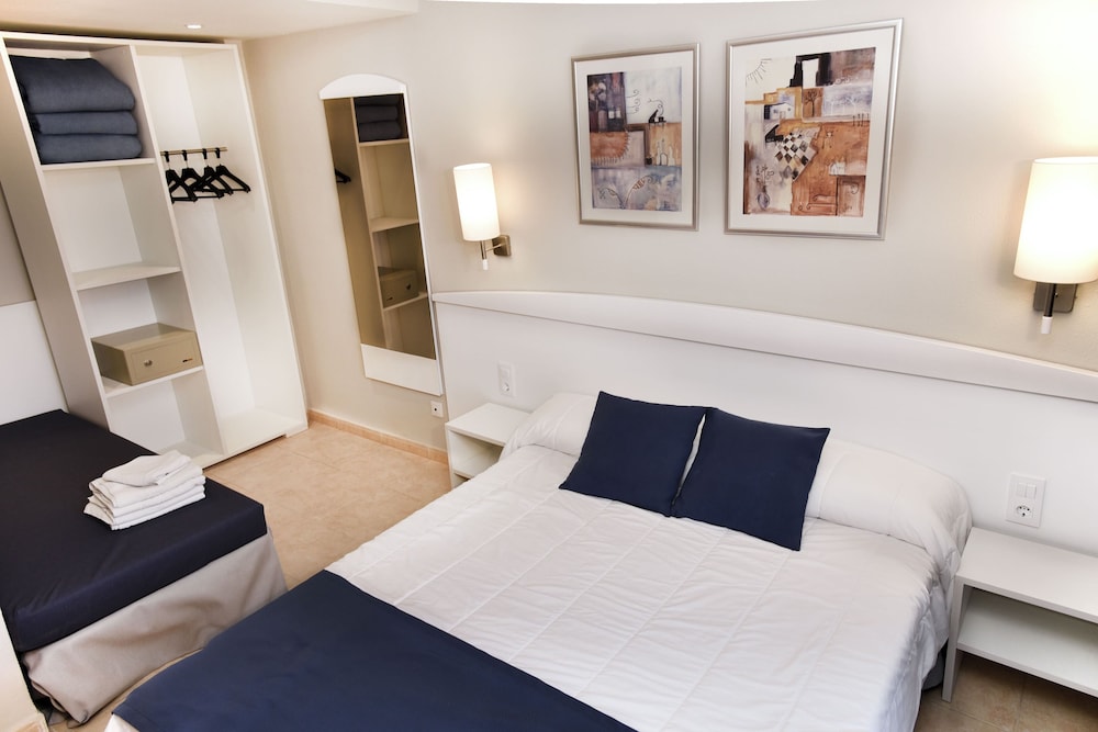 1 BEDROOM, APARTMENT, SEA VIEW