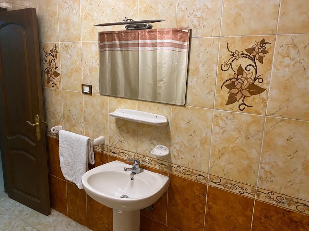 Rose Hotel Cairo 46/49
