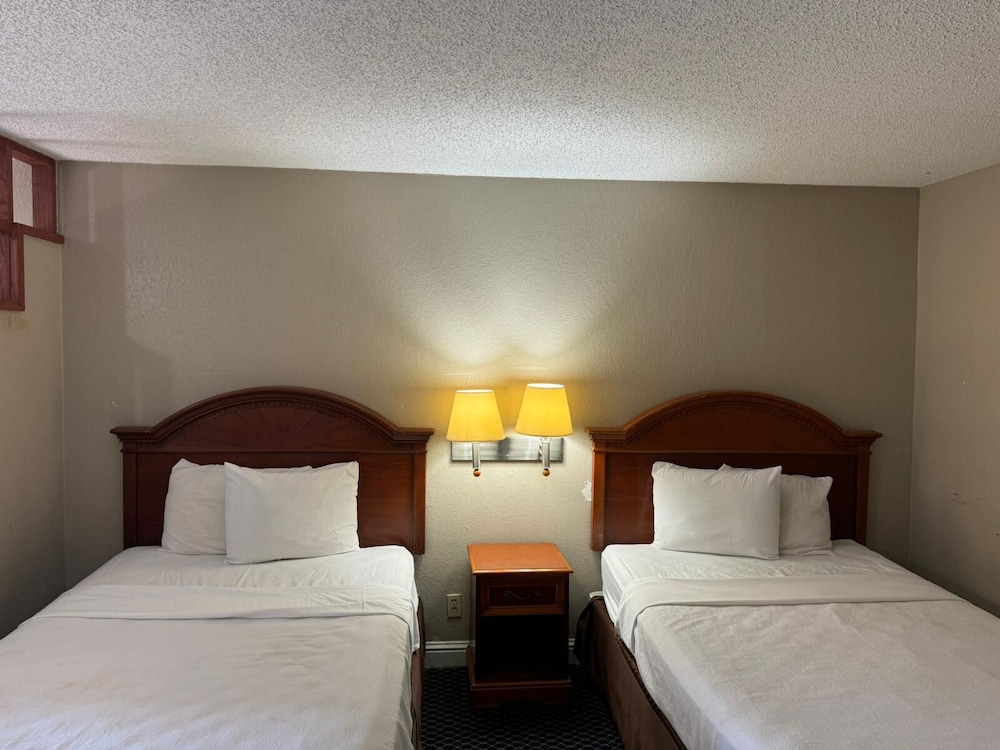 Homegate Studios & Suites San Antonio Medical Center I-10 15/49