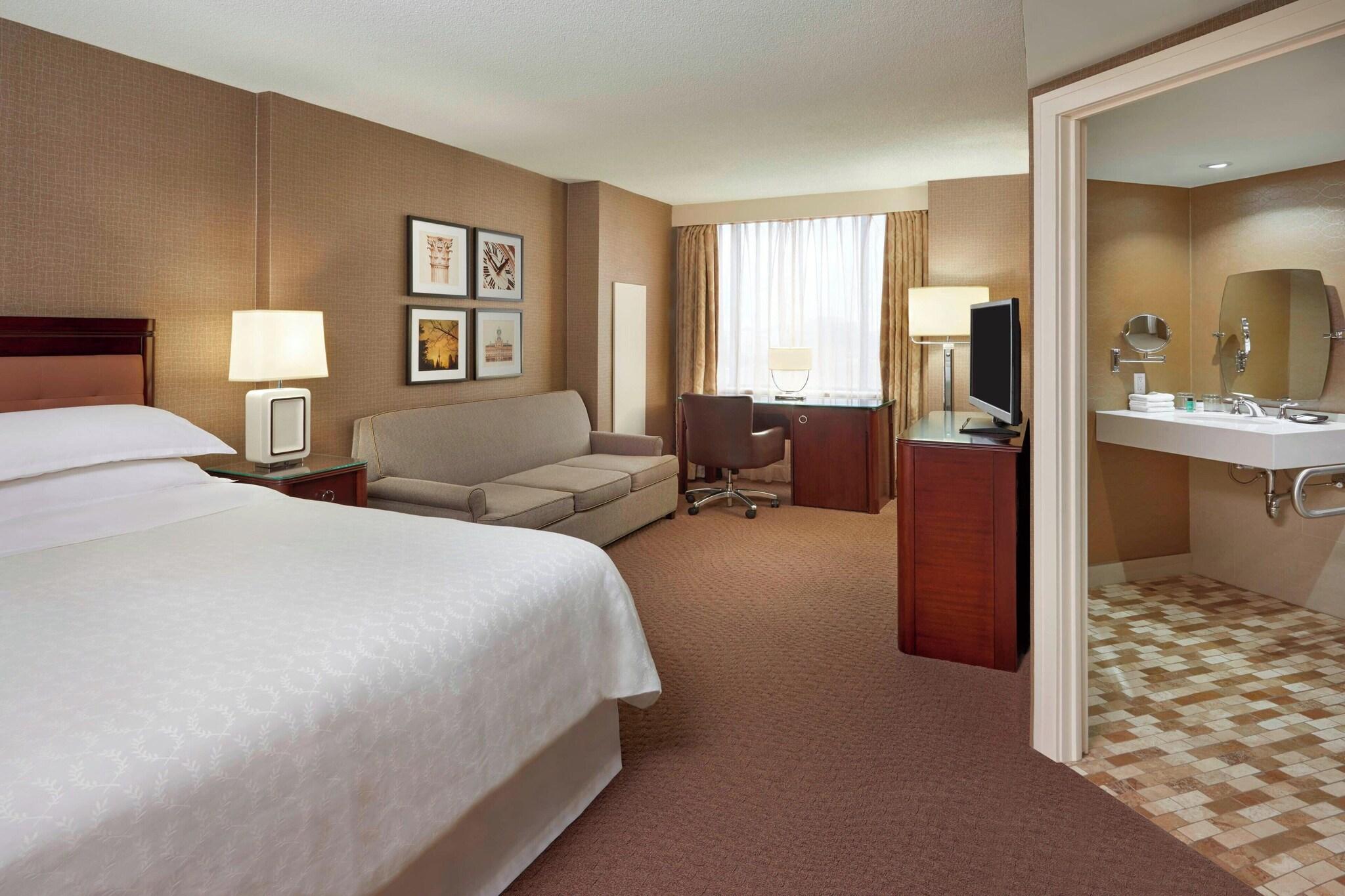 Premium, King Bed