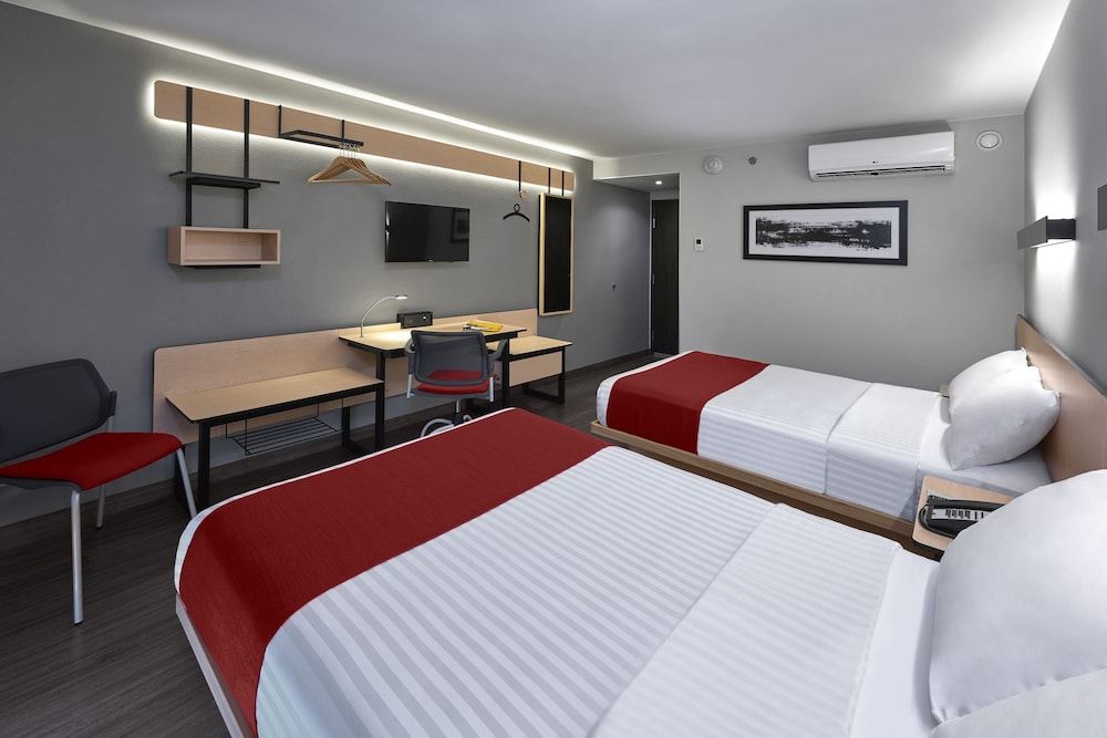 City Express by Marriott Monterrey Lindavista 12/51