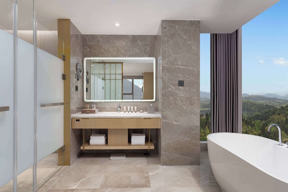 Ramada by Wyndham Zhouning 33/33