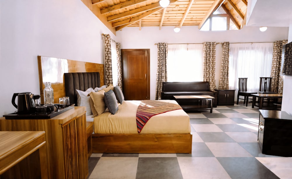 juSTa Lake View Residences, Nainital 20/35
