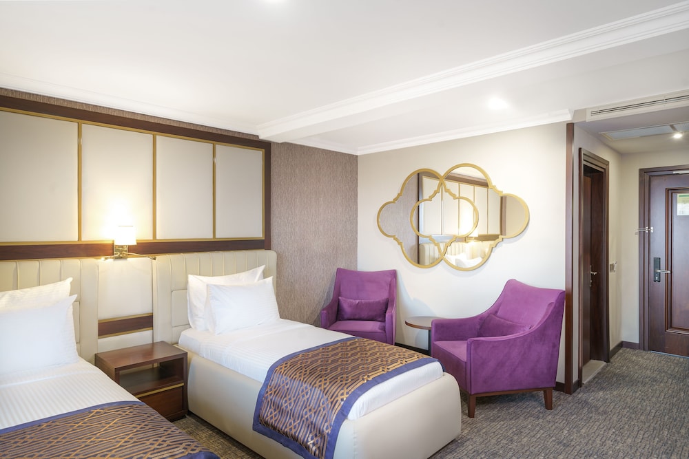 STANDARD, TWIN BEDS, SEA VIEW
