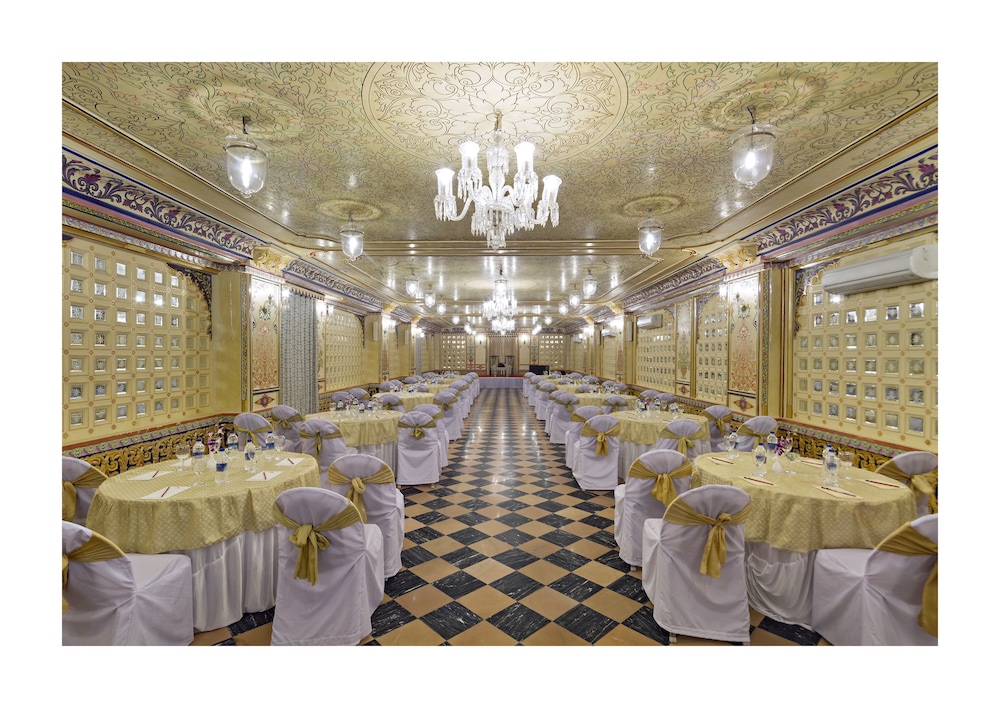 Chunda Palace 17/49