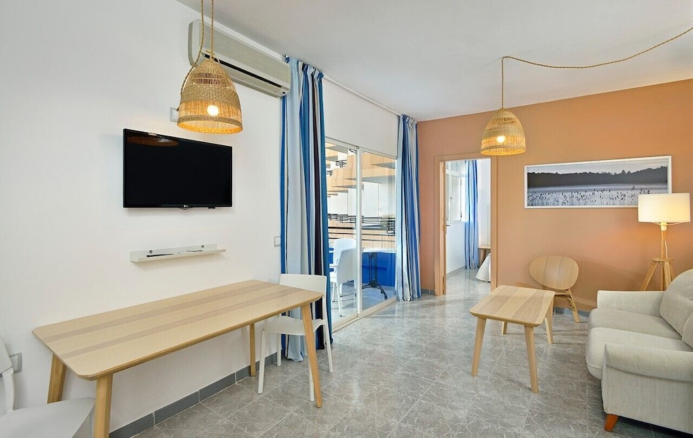 Sol Lunamar Palmanova Apartamentos - Adults Only 28/57