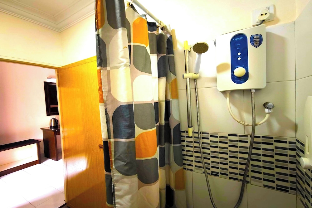 Casa Idaman Motel 50/50