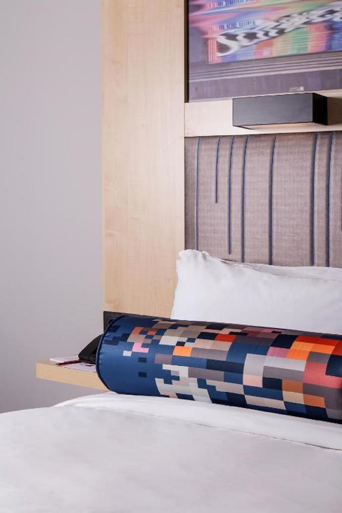 Aloft Madrid Gran Via 8/38