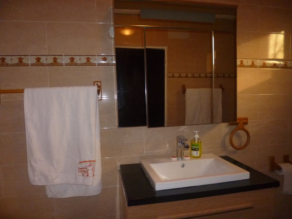 Tenere Hotel 55/57