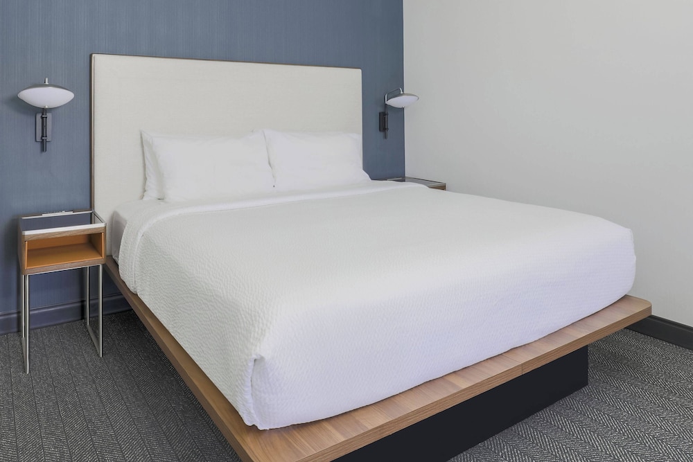 Courtyard by Marriott Boulder Broomfield 5/30