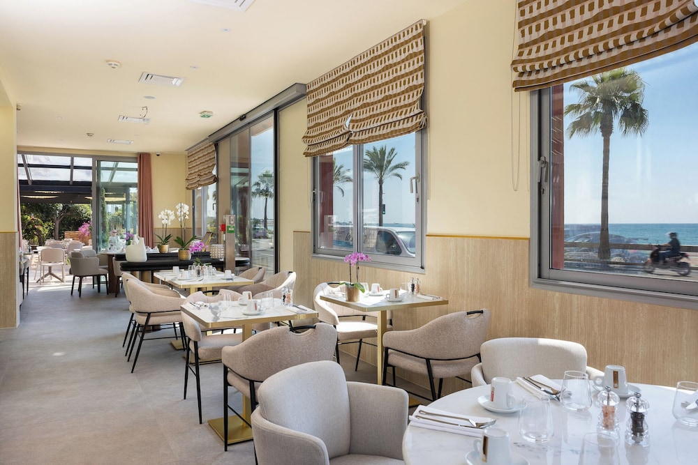 AEVA HOTEL 28/44