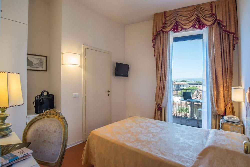 Hotel Machiavelli Palace 20/77
