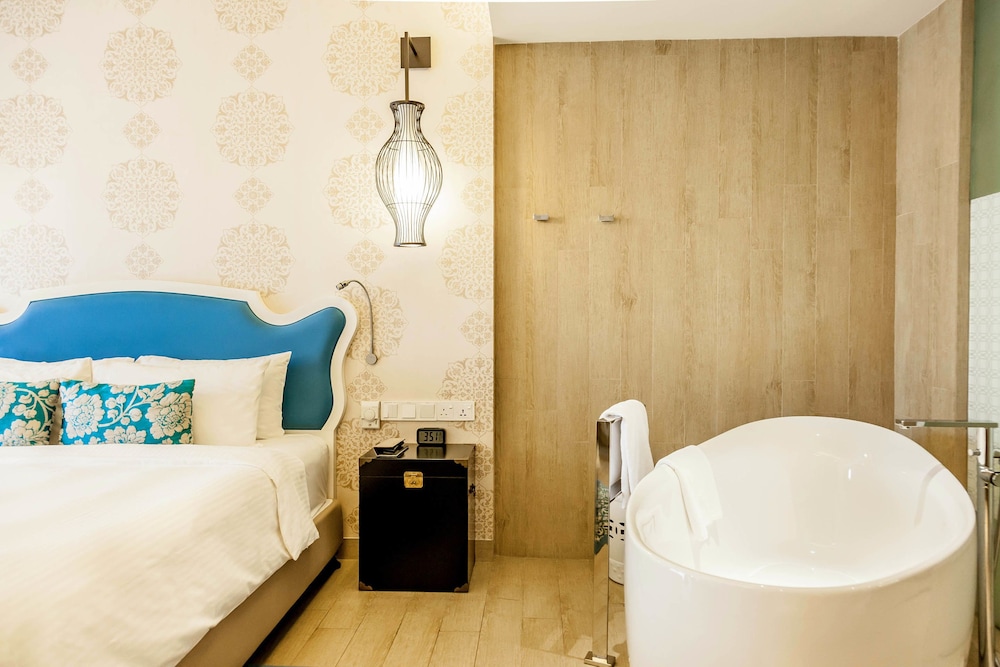 Village Hotel Katong 24/46