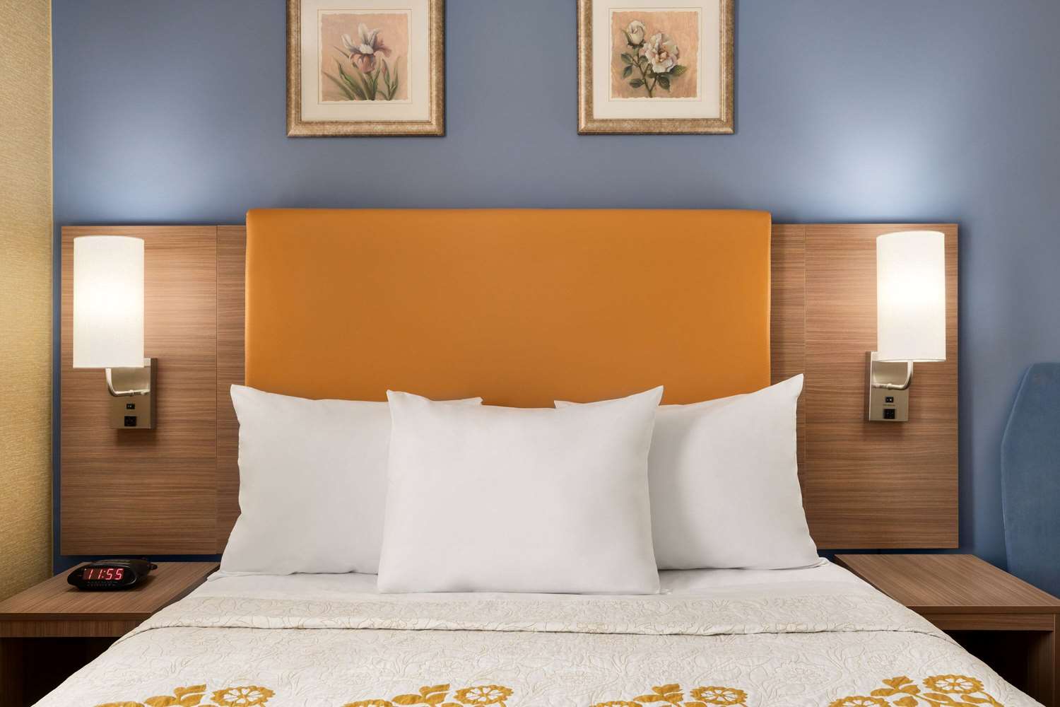 Days Inn By Wyndham Long Island City 7/14