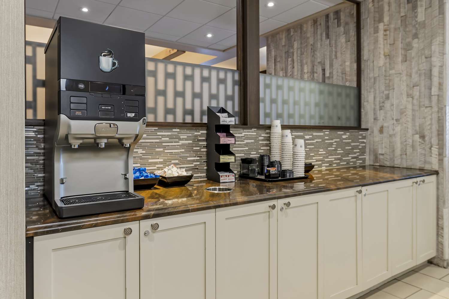 Best Western Plus Inntowner Madison 4/21