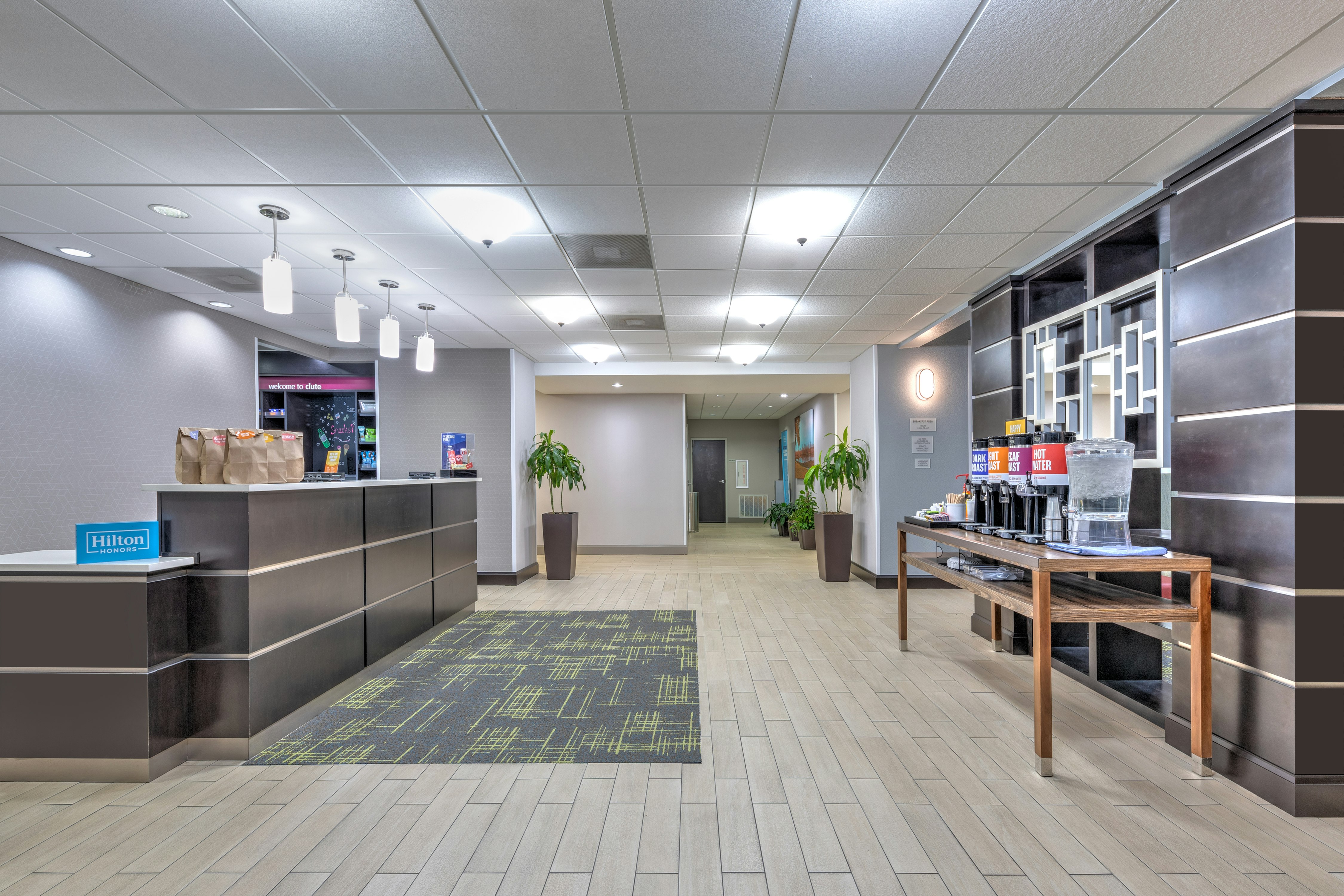 Hampton Inn and Suites Lake Jackson-Clute 11/41