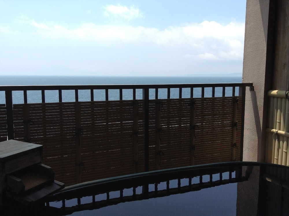 Inatori Tokai Hotel Yuen 4/72