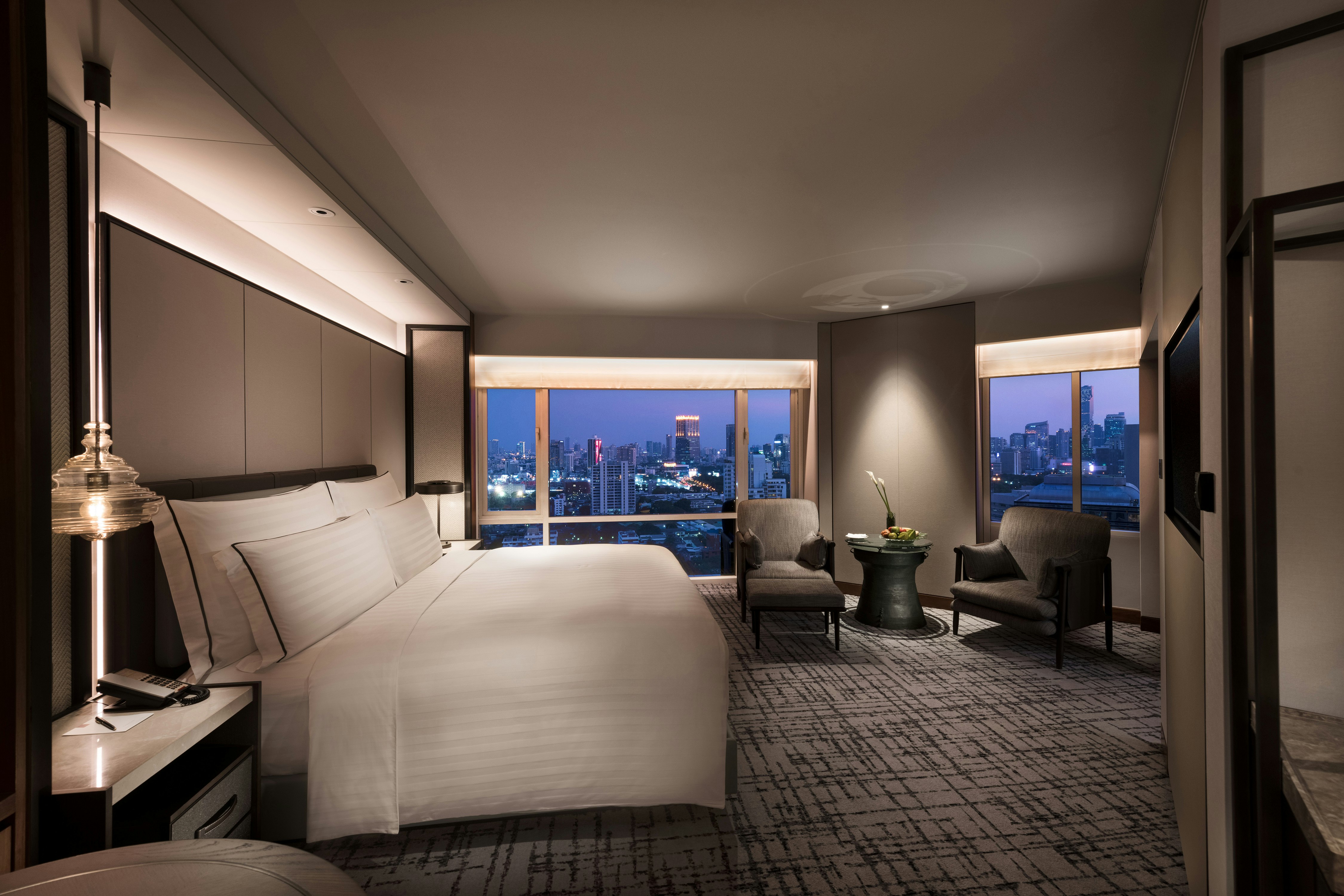 Conrad Bangkok 77/172