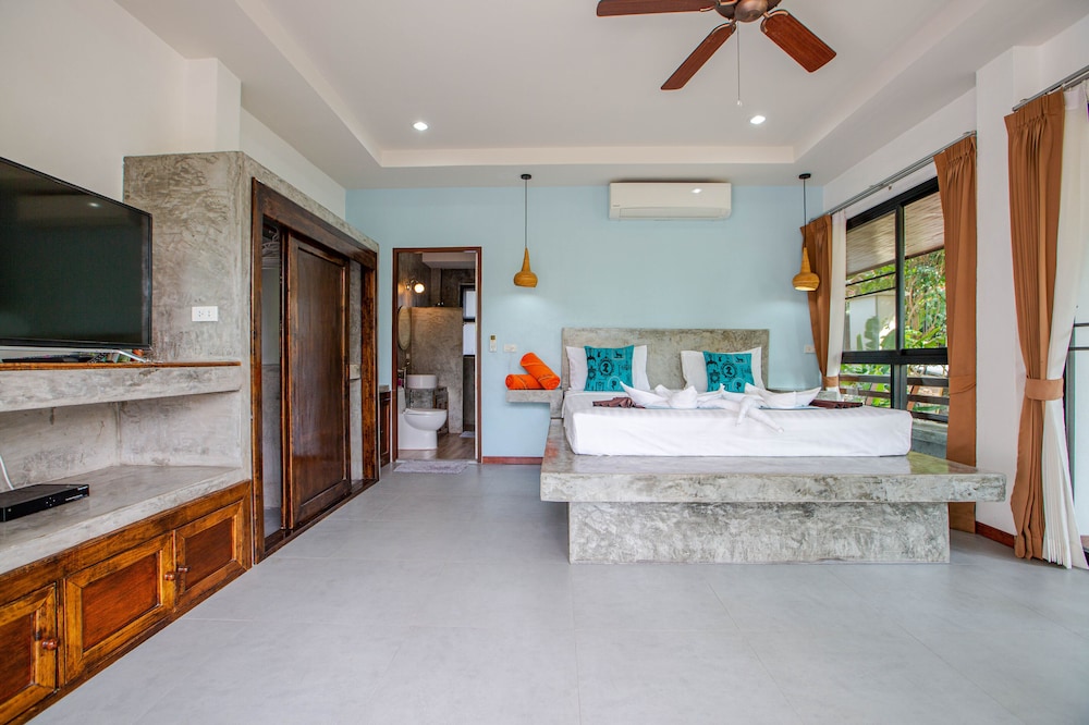 BEACH, SUITE, GARDEN SIDE, SEA VIEW