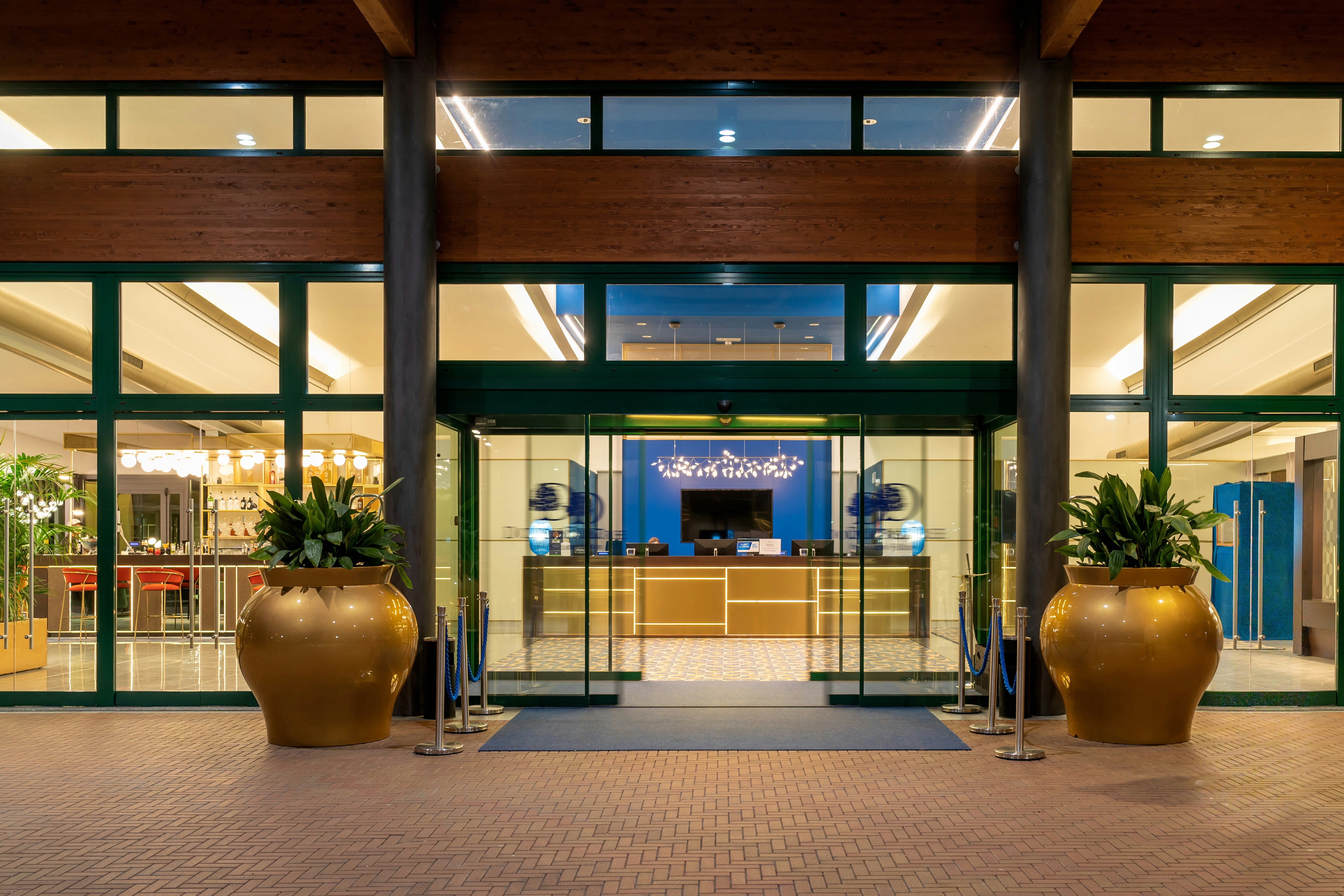 DoubleTree by Hilton Milan Malpensa 16/76