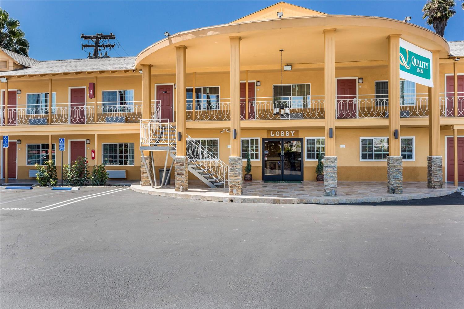 Quality Inn Escondido San Diego North County 4/42