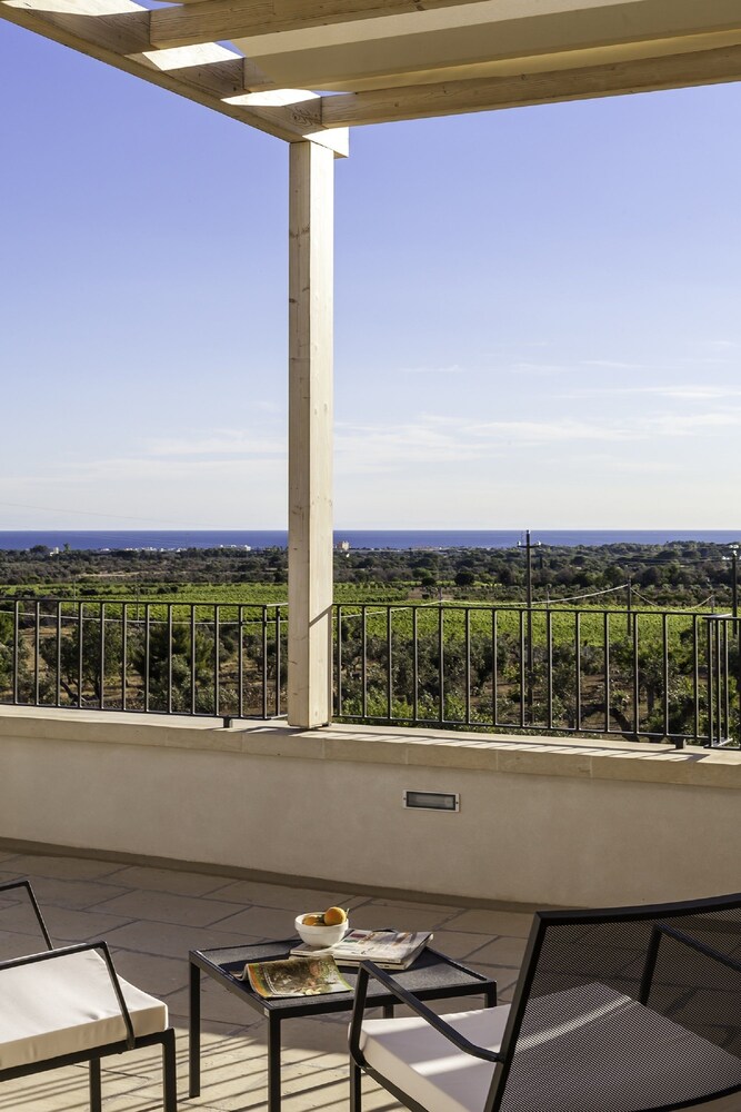 Tenuta Monticelli Bio Relais 43/64