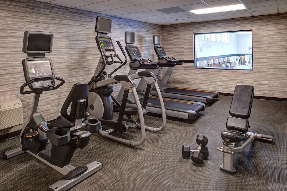 Courtyard by Marriott Des Moines West Clive 20/48