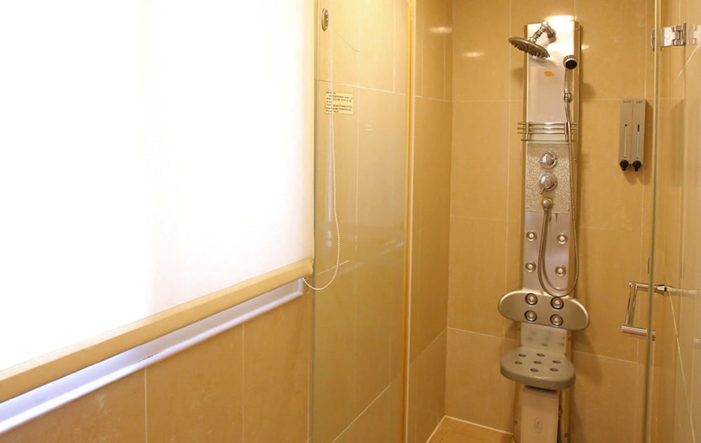 Elegance Hotel Taipei 32/44