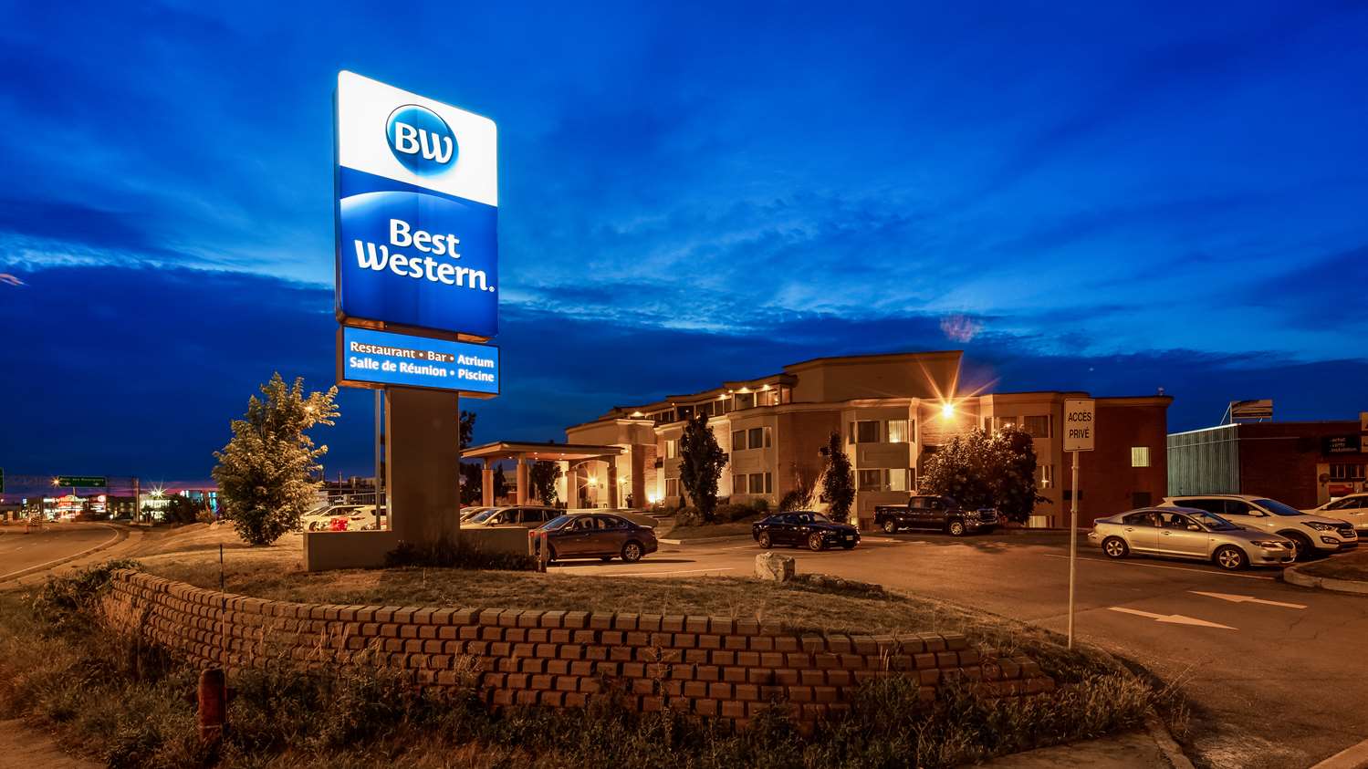 Best Western Laval Montreal 1/9