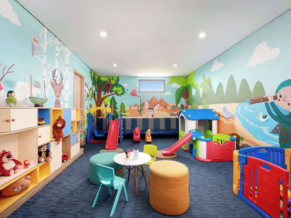 Novotel Samator Surabaya Timur 60/70